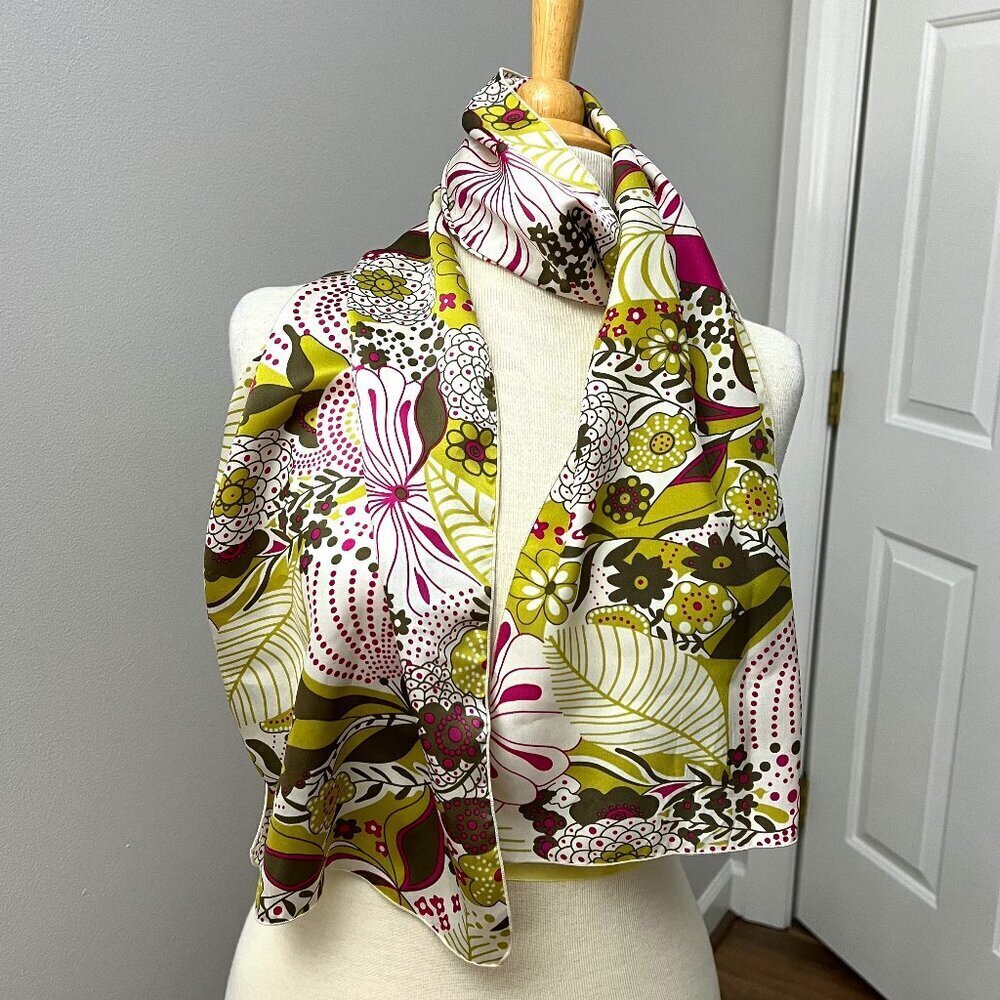 Retro Floral Print Green Pink Satin Scarf